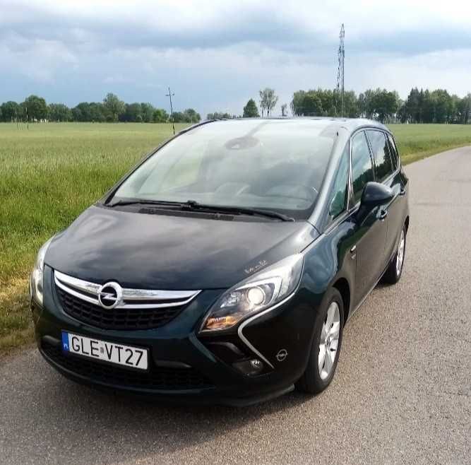 Opel zafira продам