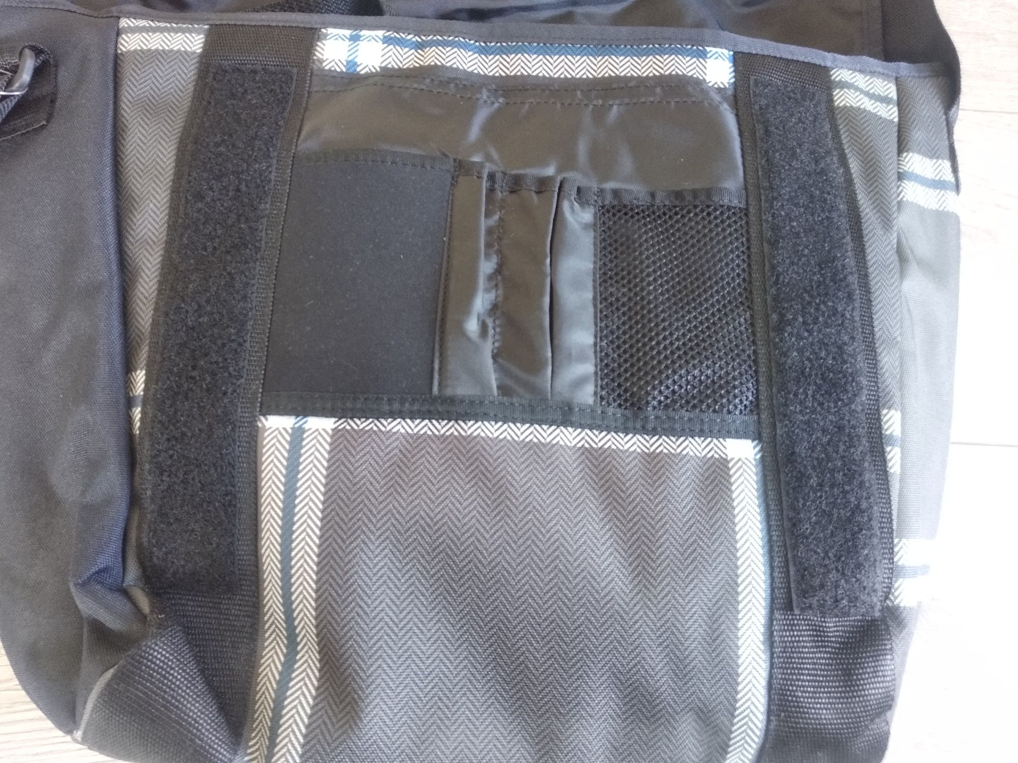 Nowa torba Vans mocna na laptop z dodatkowymi kieszeniami