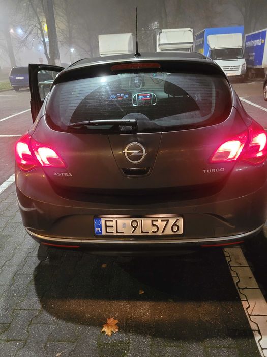 OPEL ASTRA J 2015r. LIFT 1.4T 140KM BEN+LPG 139tyś km