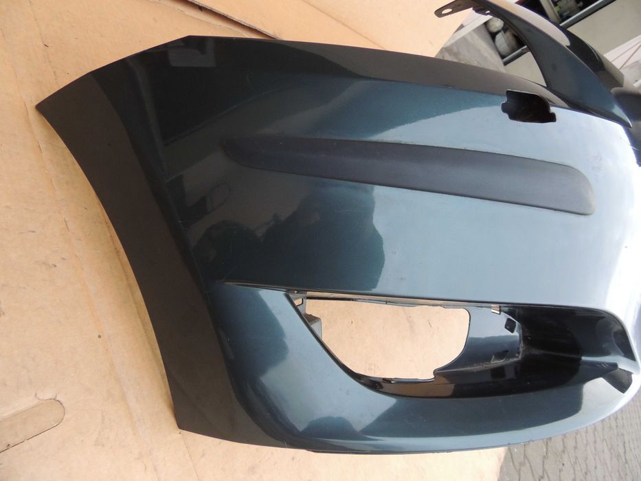 Zderzak przód przedni Toyota Auris 1 I 06,07,08,09 6U9 pod spryski
