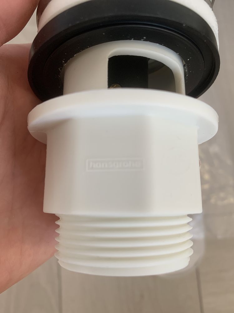 Nowy korek klik klak Hansgrohe