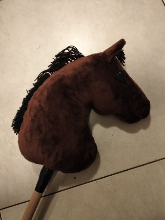 Hobby horse z łatkami