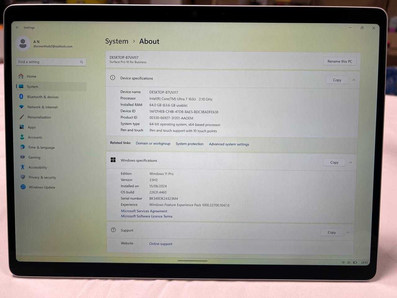 Tablet Microsoft Surface Pro 10 - jak nowy  1 TB
