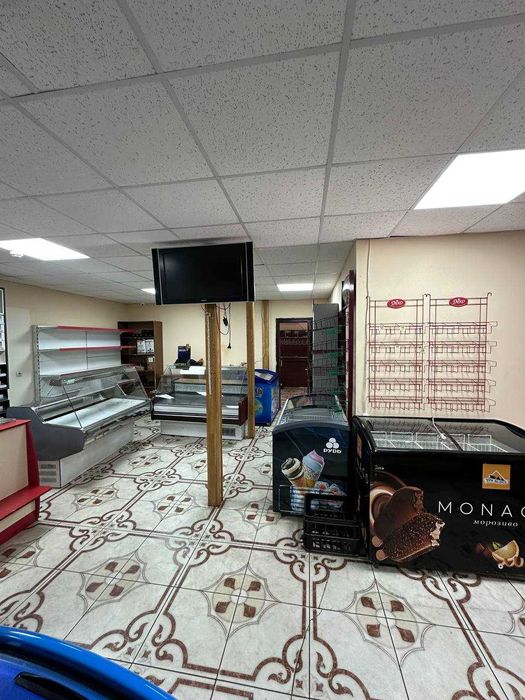 КВАСИЛІВ 90м2 Здам ФАСАДНЕ ОКРЕМОСТОЯЧЕ приміщеня зДілянкою надДорогою