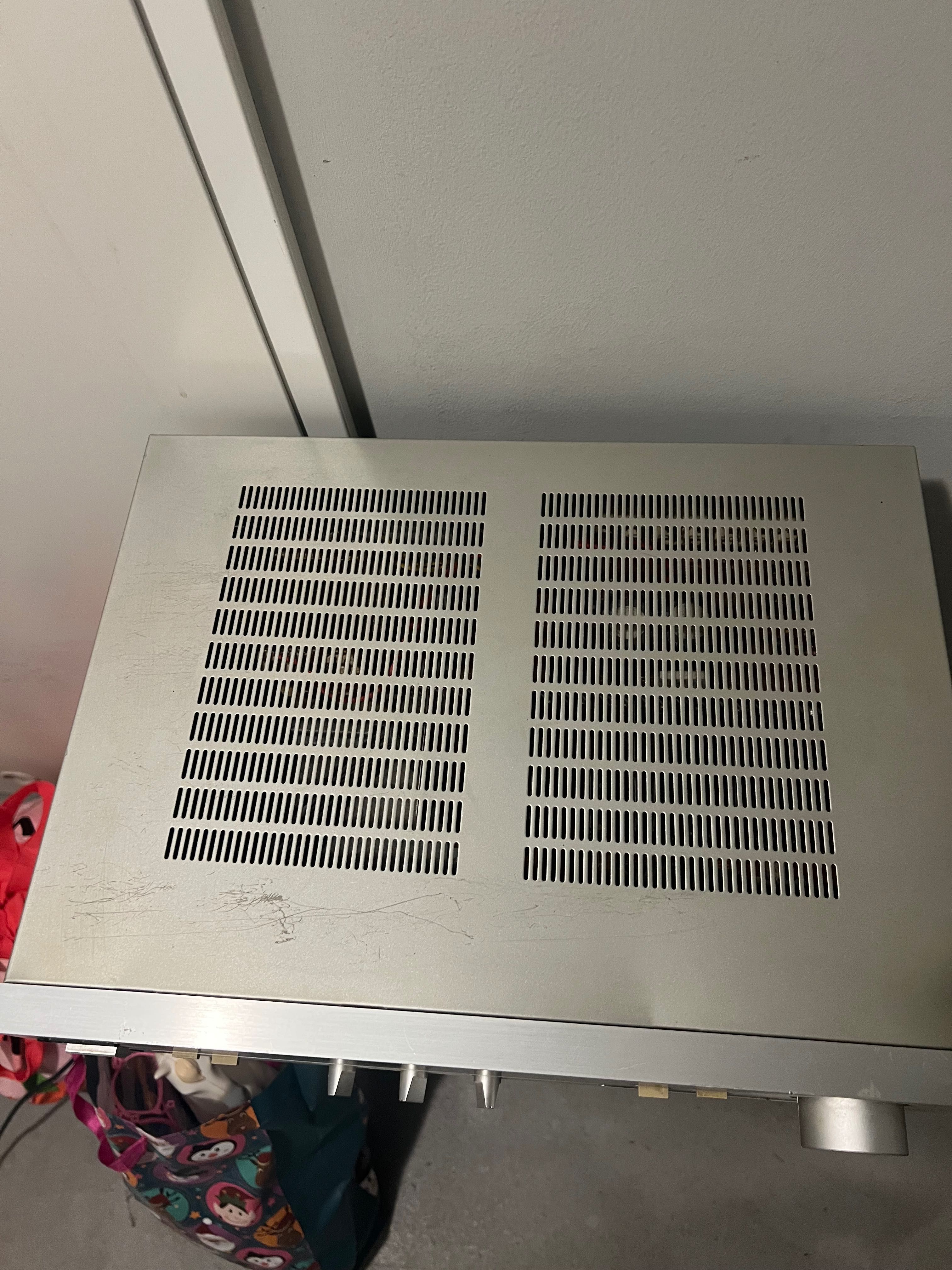 Wzmacniacz Pioneer- 260 Watt