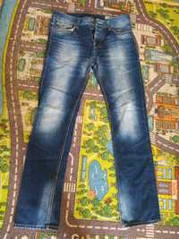Мужские джинсы фирменные