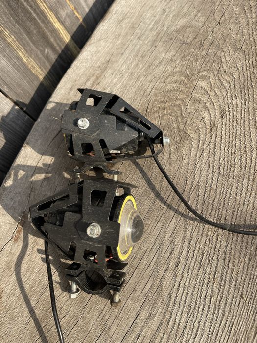 Протитумані фари на мото