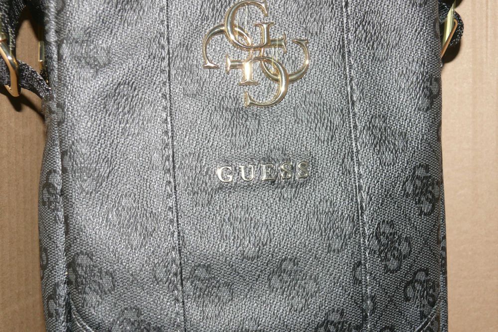 Bolsa para Tablet Guess 4G Uptown Universal  - 10"