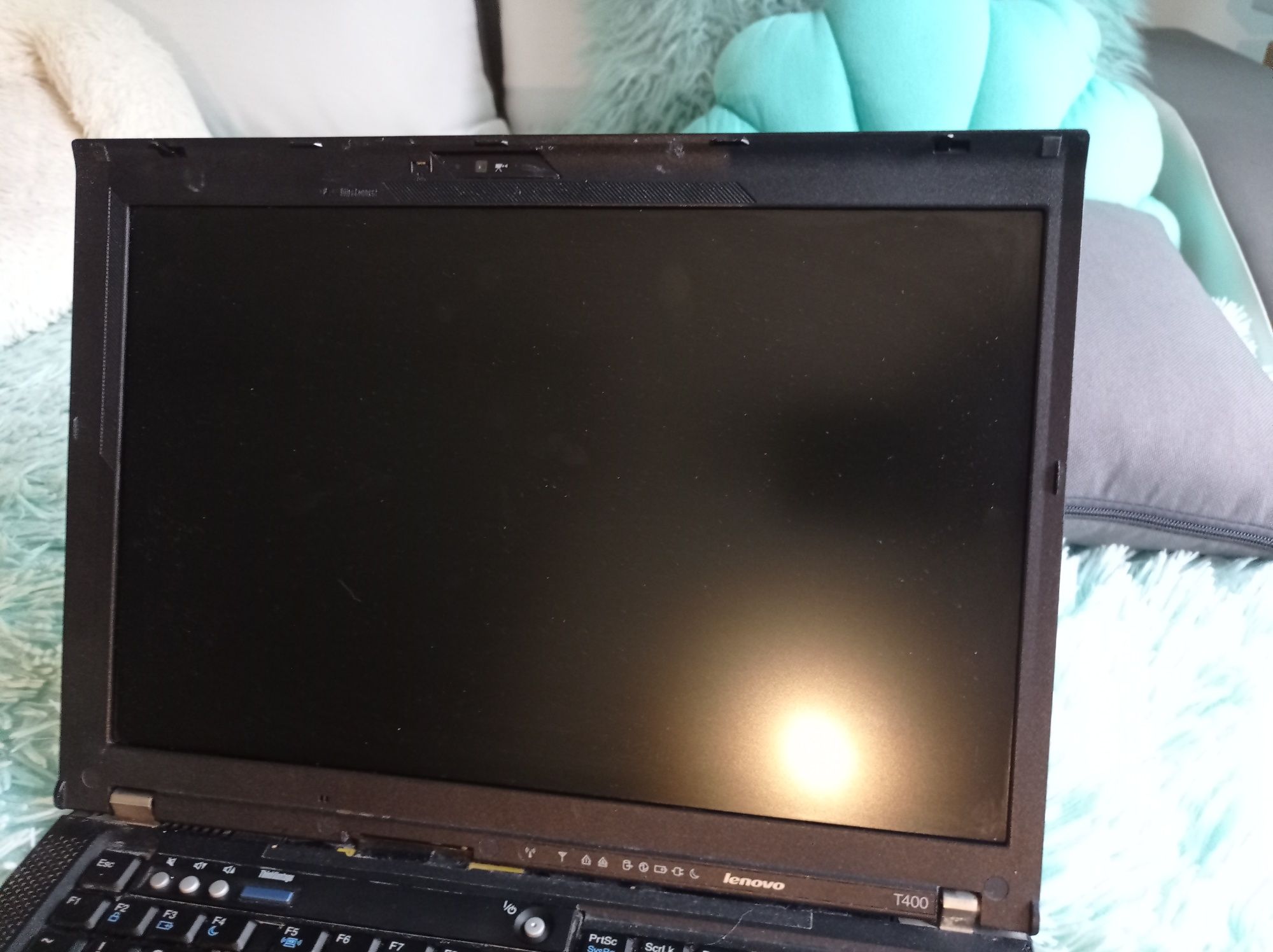Laptop Lenovo czarny