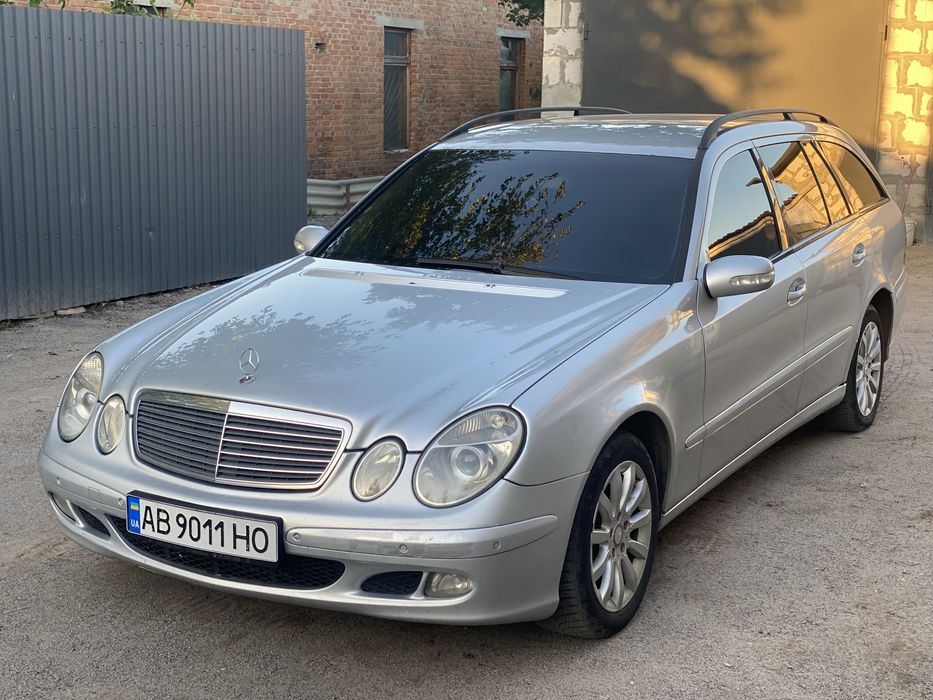 Mercedes-Benz E-Class 2005