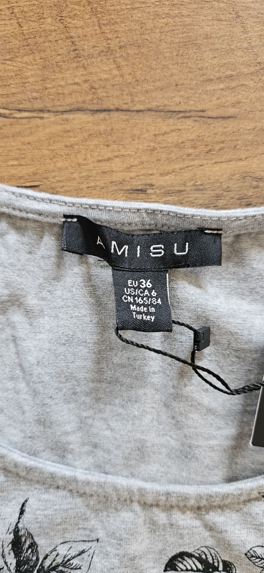Nowa  letnia sukienka dresowa Amisu