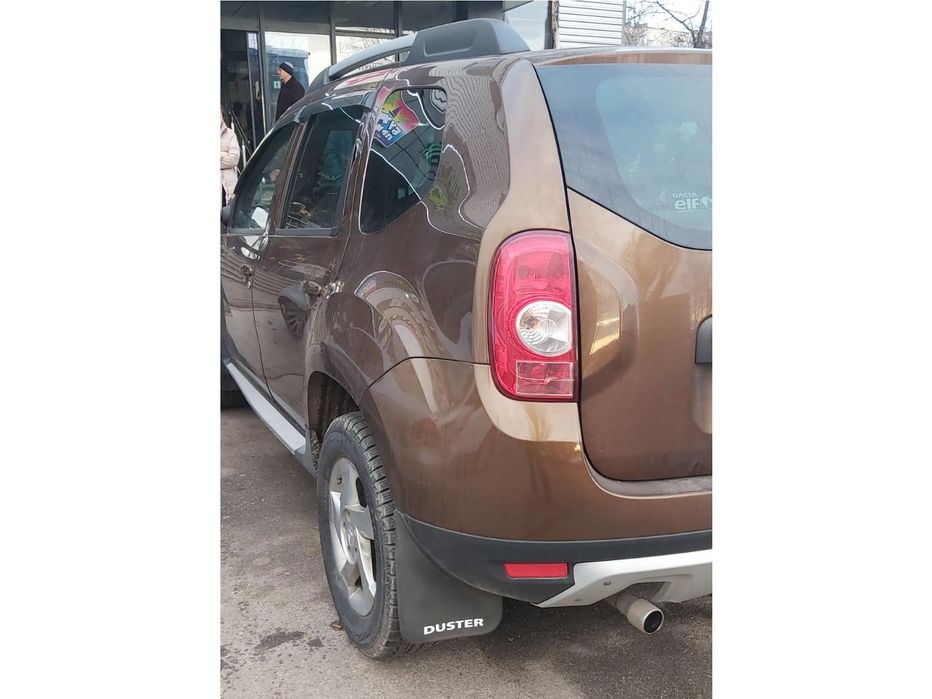 Dacia Duster Бризковики Premium задні (2 шт)