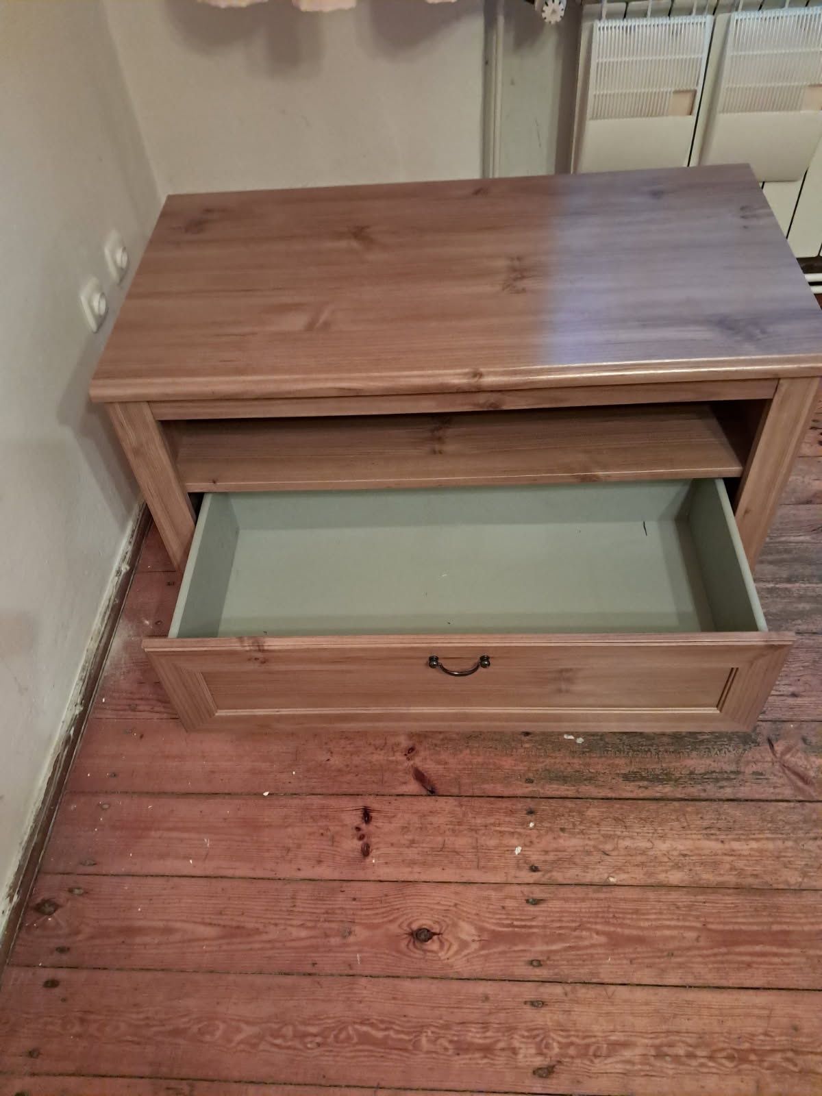 Szafka pod telewizor