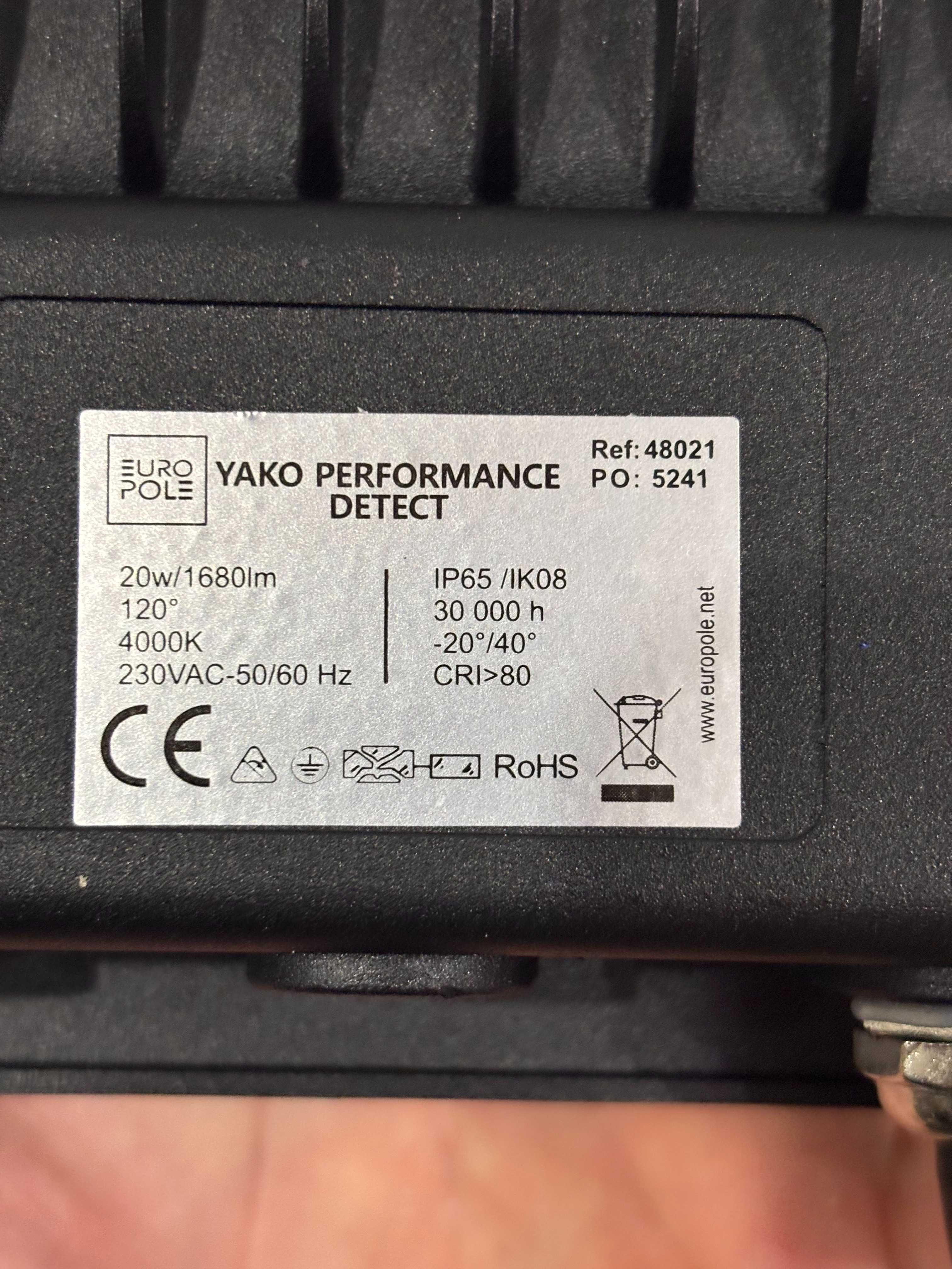 Продаються прожектори Europole YAKO PERFORMANCE DETECT!