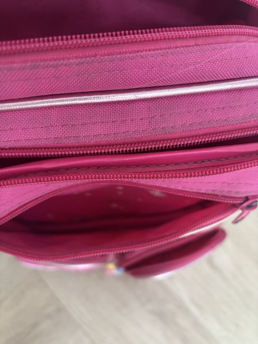 Plecak Barbie różowy dla dziewczynki walizka na kółkach