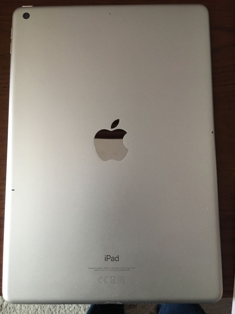 Tablet Apple 10,2” 128 GB