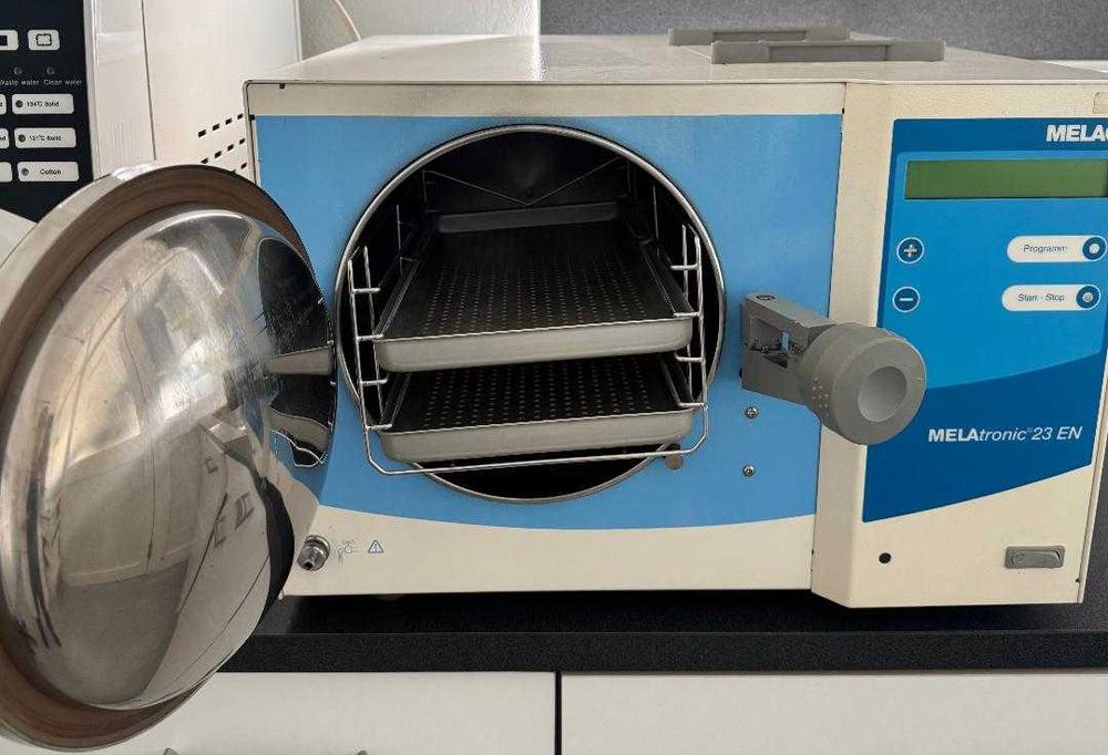 Autoclave Melag 23 l