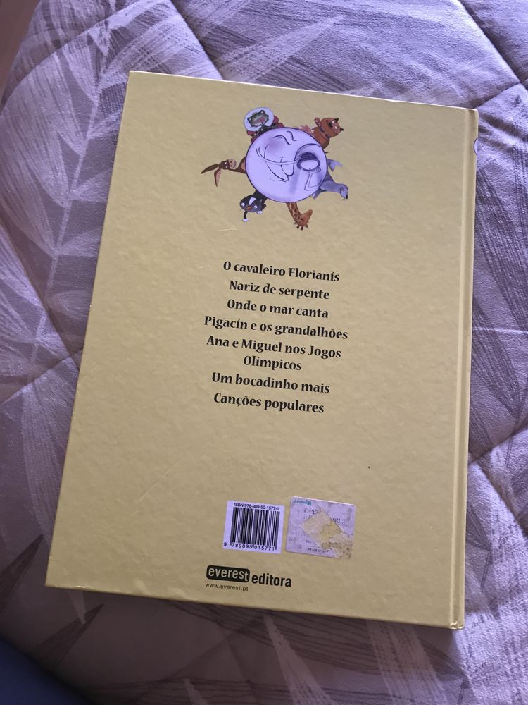 Livro de contos Animais