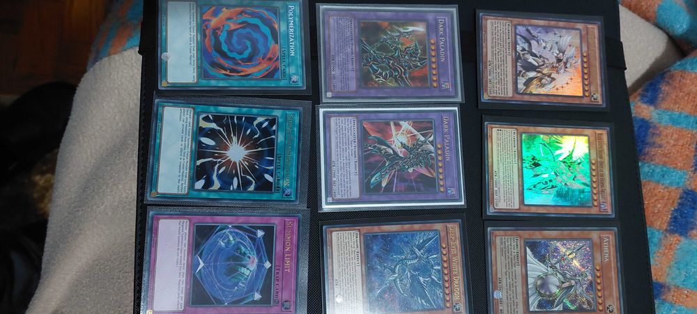 Cartas yu gi oh.