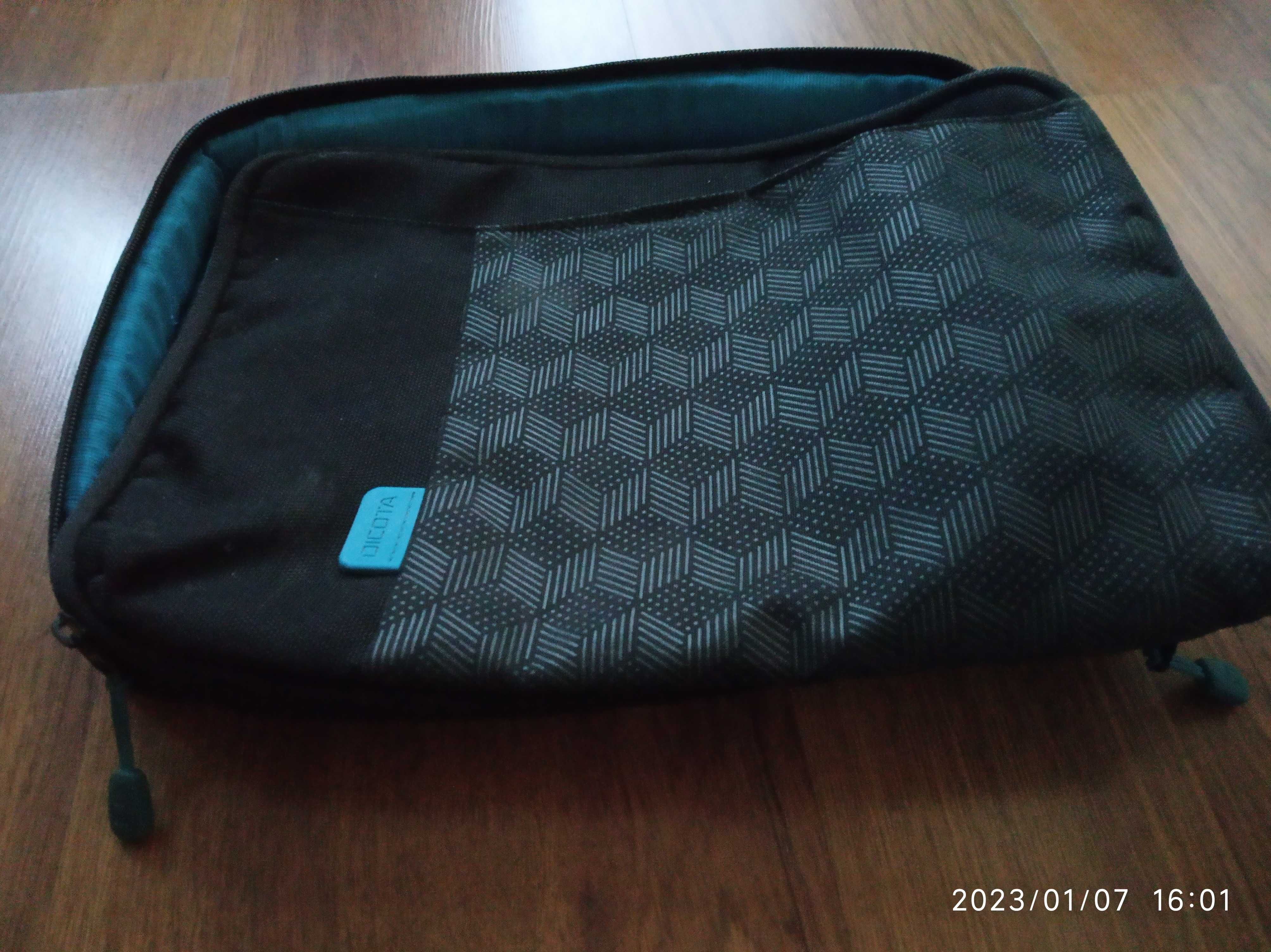 Torba - pokrowiec na laptopa