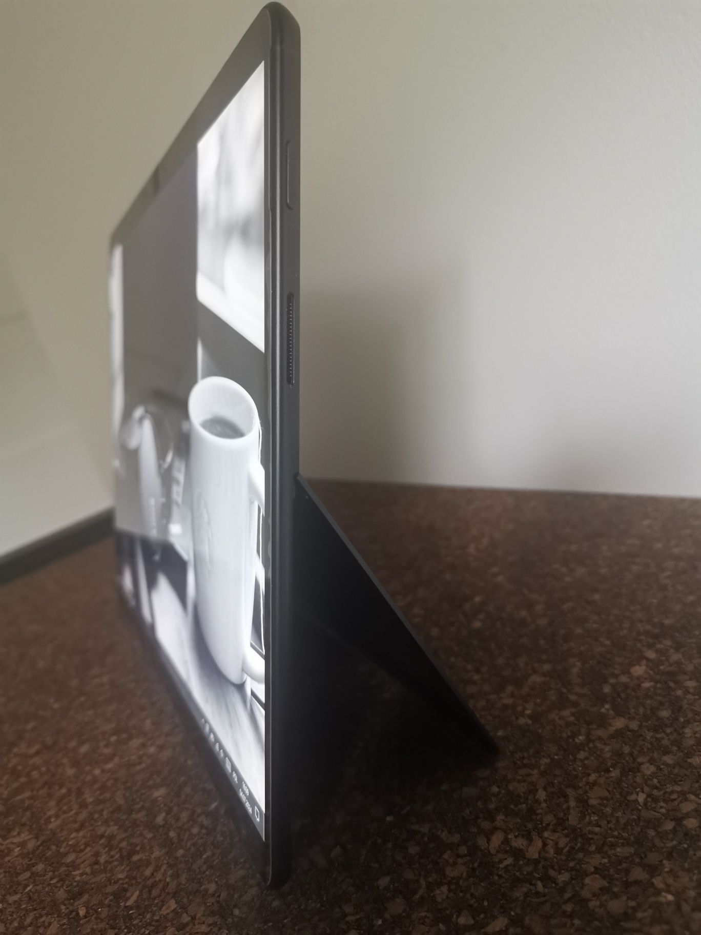 Microsoft Surface Pro X LTE