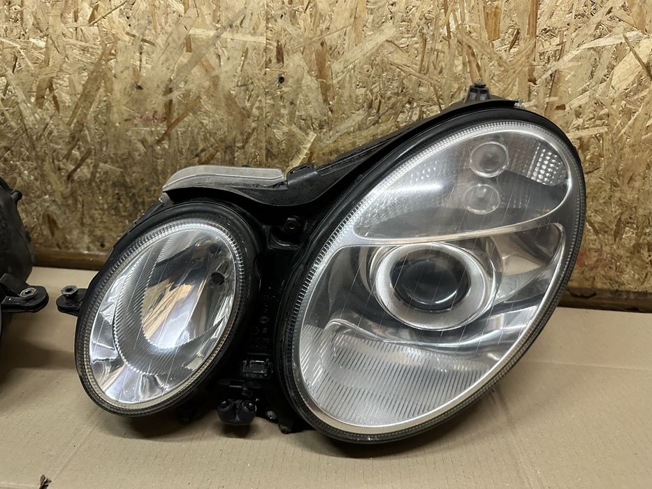 Передні фари Mercedes-Benz W211 Мерседес В211 2002–2006 дорестайл