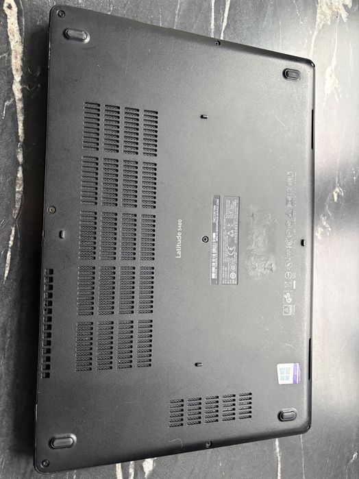 Dell Latitude 5480  Intel  Core i3  7 gen. 14". 8 / 256 GB . LTE.