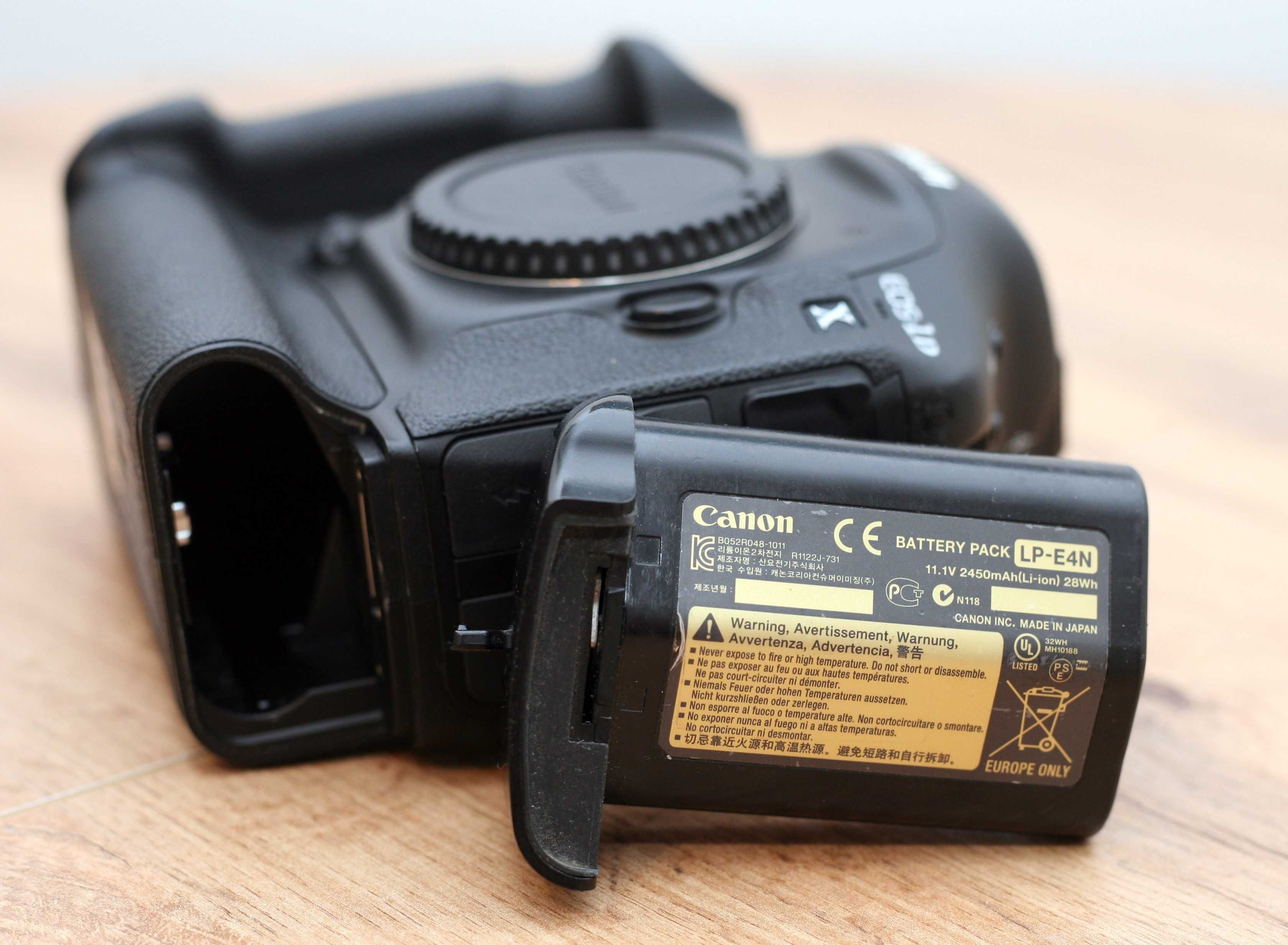 CANON EOS-1D X (1DX) bdb stan, sprawny niezajechany - przebieg 100 tys