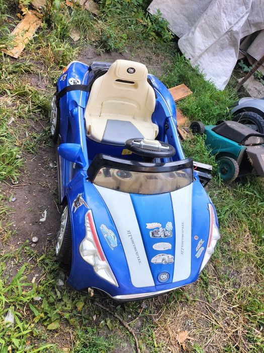 Samochód dla dziecka (akumulatory)