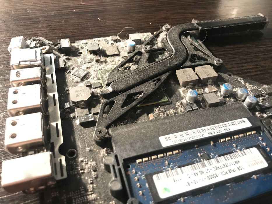 Обслуговування , ремонт та встановлення системи на macbook, imac і тд.