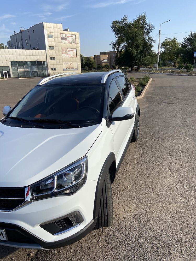 Продам идеальнай СHERY TIGGO 2