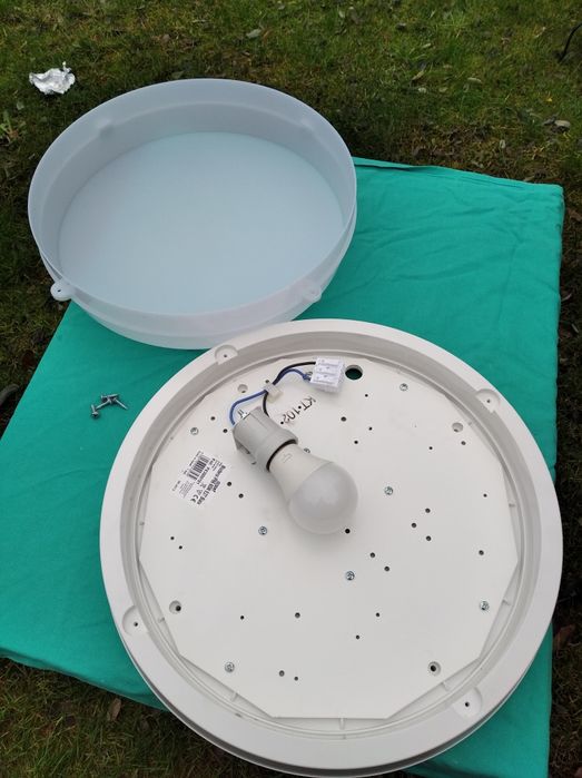 Lampa - plafon biała