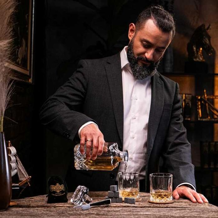 Zestaw Prezentowy do Whisky 2 Kryształowe Szklanki Kamienie do Whisky