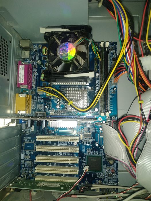 Продам компьютер.