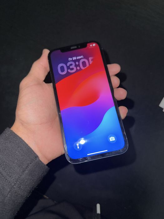 Продам айфон 12 64гб