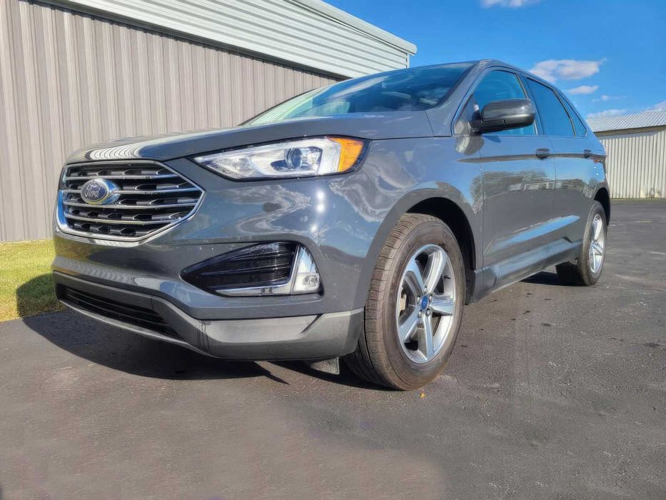 Ford Edge      2021