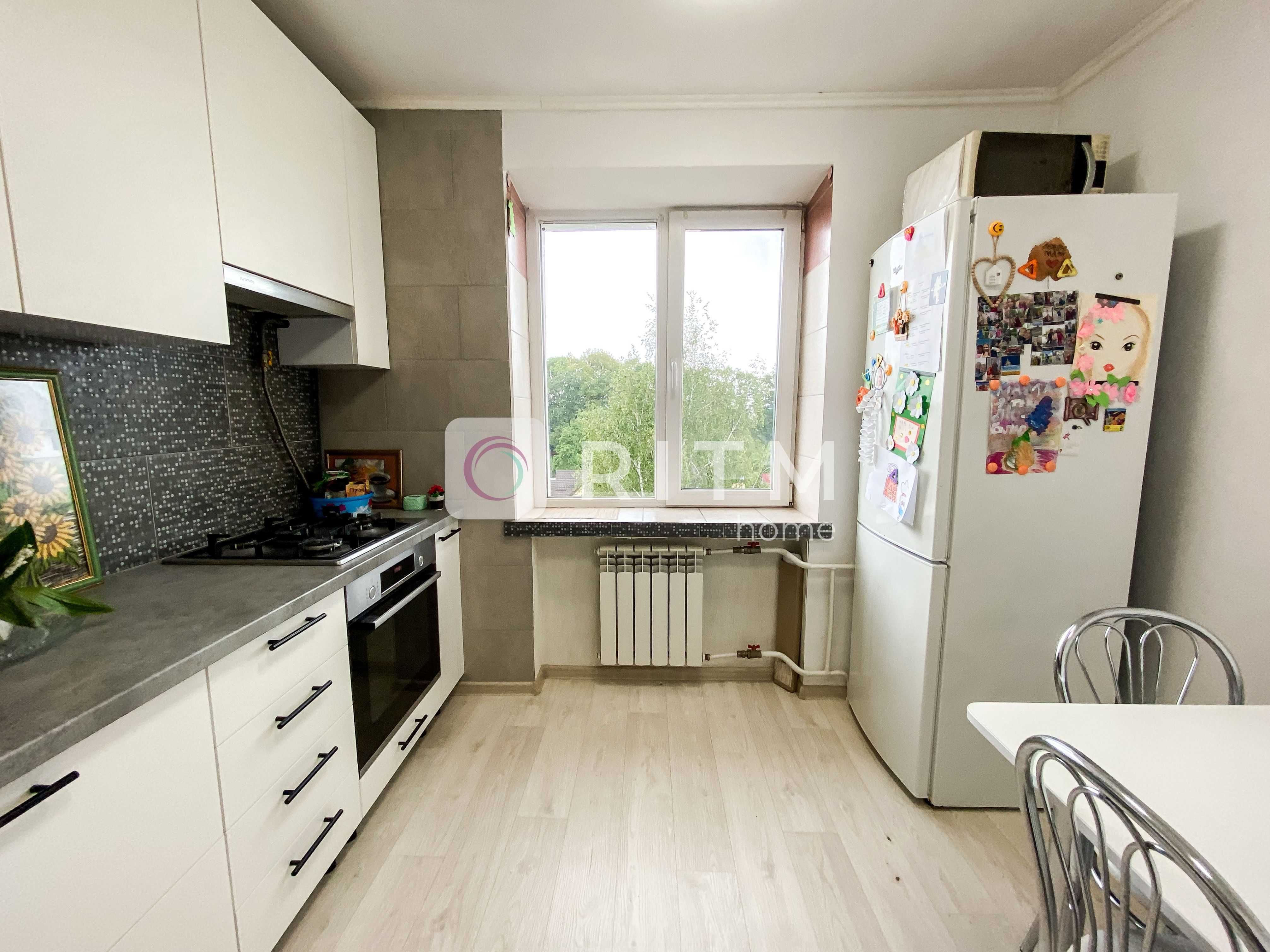 Продаж 2 кімнатної квартири 50 м2 з ремонтом (вул. Наливайка) !!!