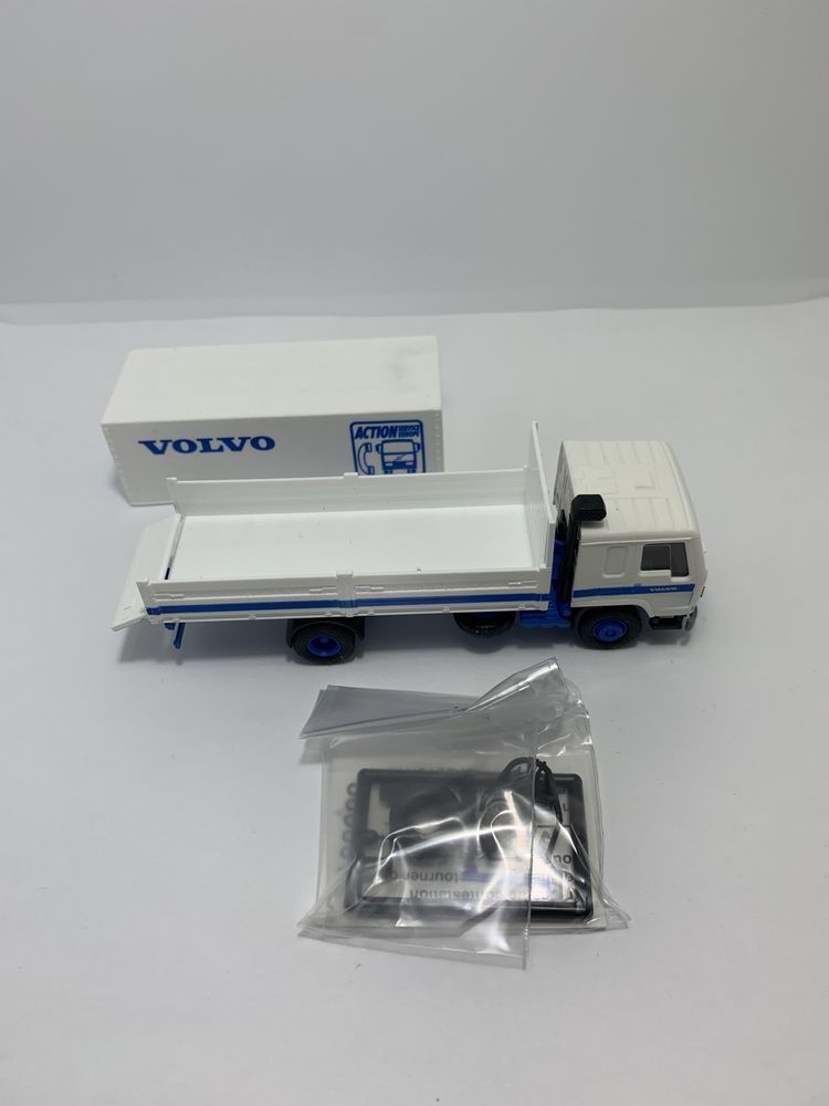 Volvo FL10 da Roco escala H0 1/87