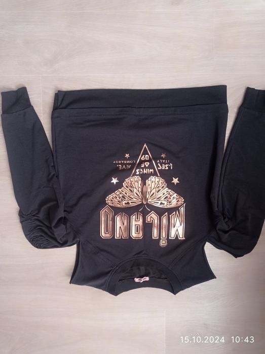 Красивая кофточка