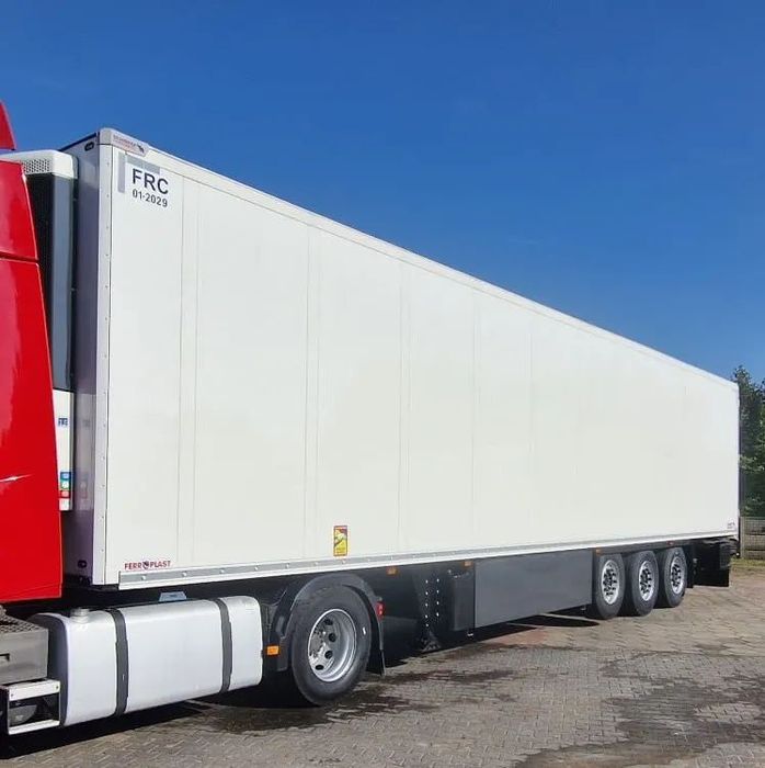 Schmitz Cargobull  Naczepa Chłodnia Schmitz 2023 agregat Thermo King