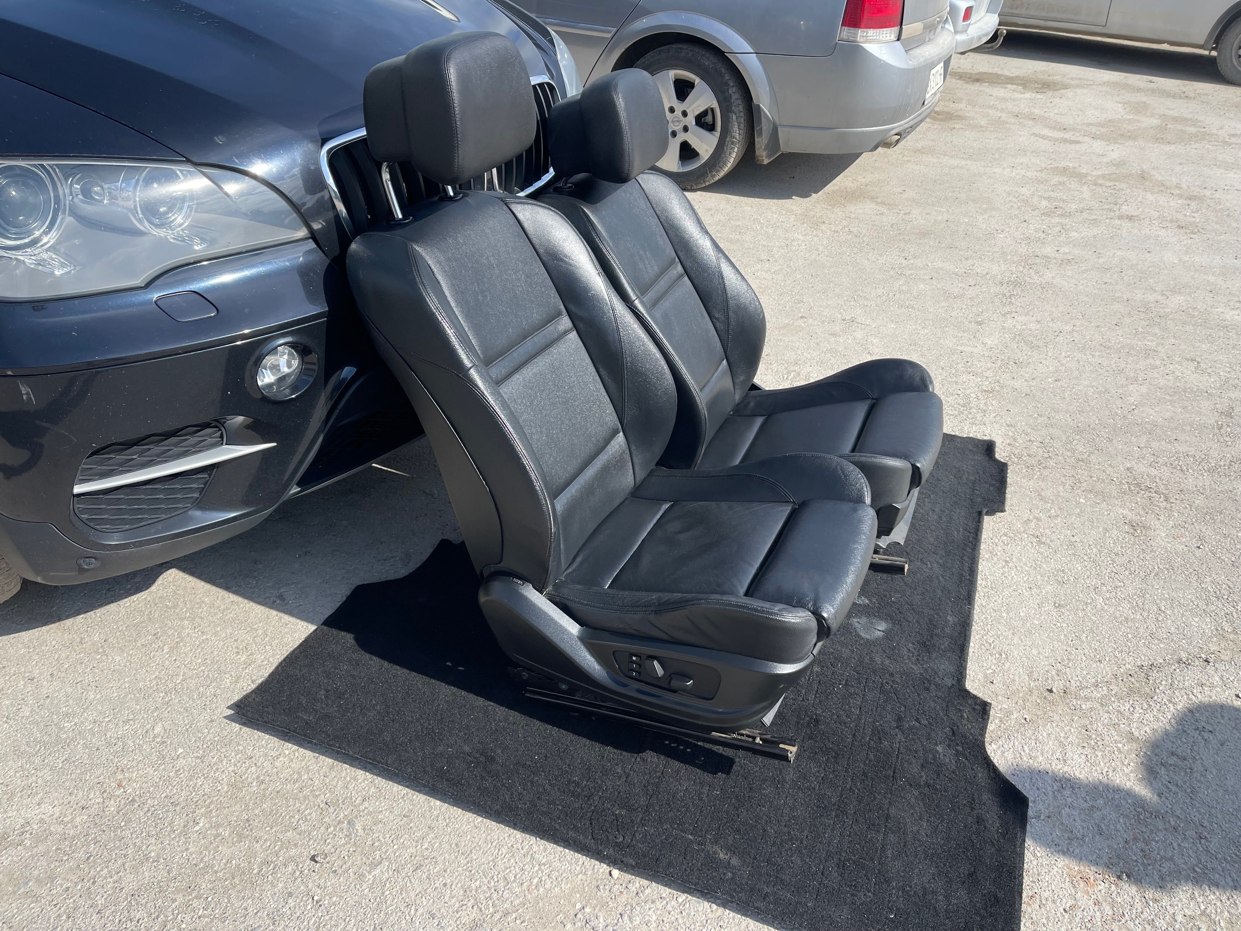 Продам передні сидіння на BMW Х5-E70