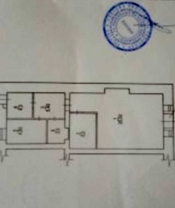 Продам фасадное помещение в р-не Нового рынка.