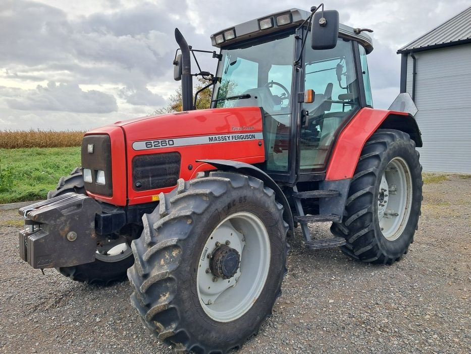 Massey Ferguson 6260