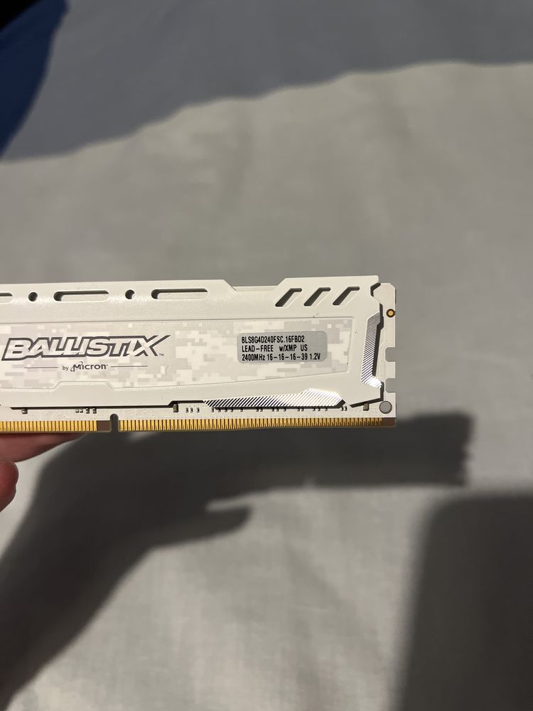 Memoria RAM BALLISTIX 8Gb 2400MHz