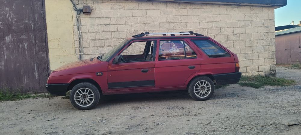 Продам Шкода Форман. Skoda FORMAN