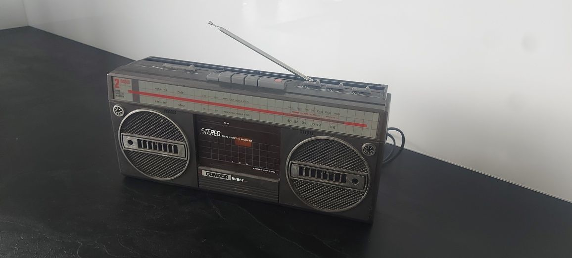 Magnetofon condor 857