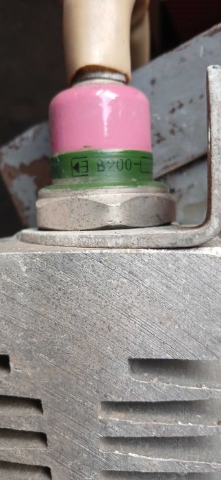 Діод В200, з радіатором