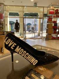 Love Moschino туфли лодочки Италия 39