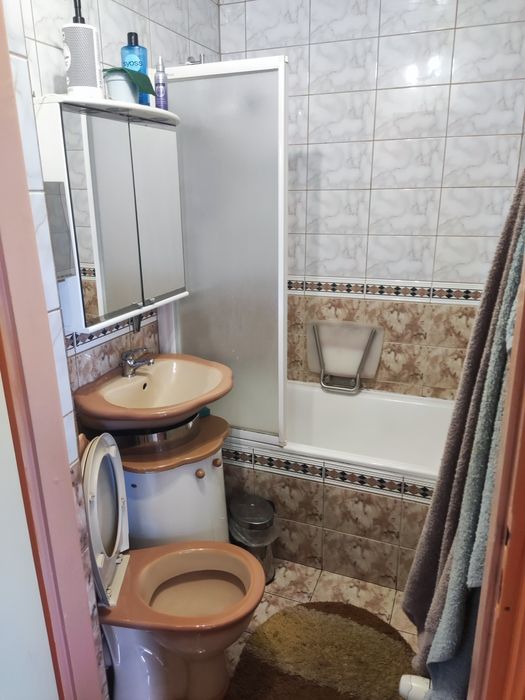 Pokój do wynajęcia - Zawada cena za os.