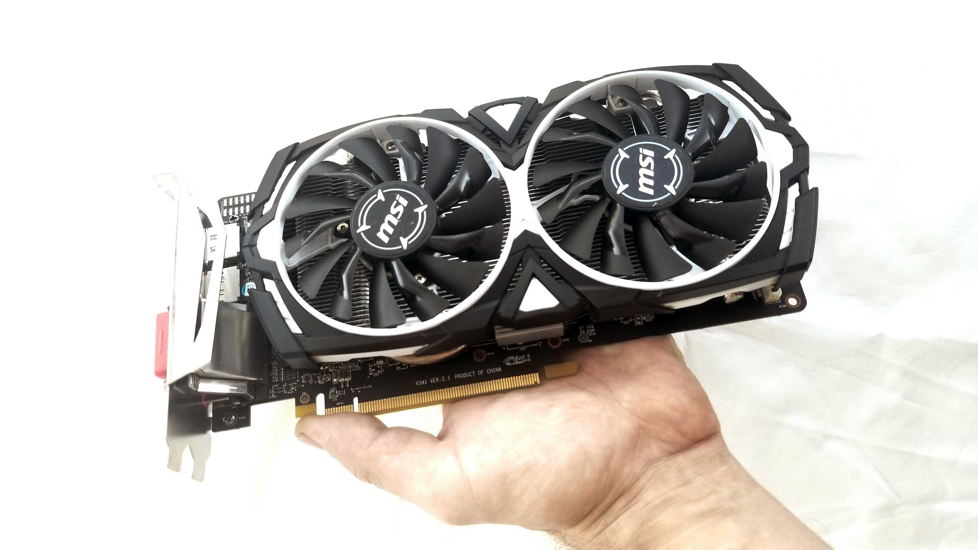 Placa Gráfica MSI RX 570 ARMOR 4GB OC (Como nova)